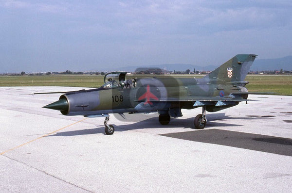 108 Mikoyan MiG-21bis, Croatian AF, Pleso 2007