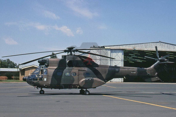 1250 Aerospatiale Oryx, SAAF, 2000