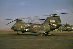 153316(16) Boeing CH-46D, USN(Point Mugu), 1973