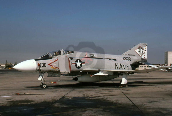 153900(AG100) McDonnell Douglas F-4J, USN(VF-102), 1977