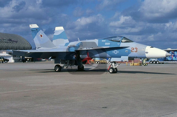 164687(23) McDonnell Douglas F-18A, USN(VFC-12), Oceana 2008