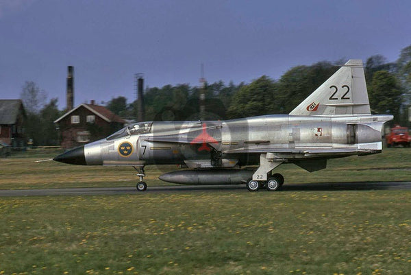 37022(22) SAAB AJ-37 Viggen, Swedish AF, 1974