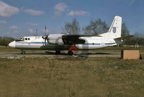 42 Blue Antonov An-24, Ukrainian AF, 1997