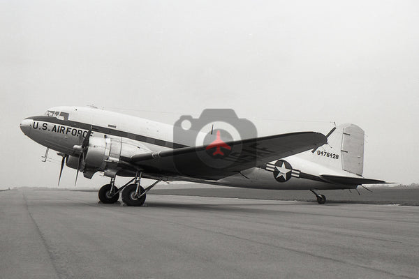 44-76428 Douglas C-47, USAF Station Flight,  Alconbury 1958