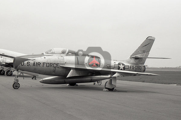 52-7090 (FS090) Republic F84F, USAF 81FBW, Alconbury 1958