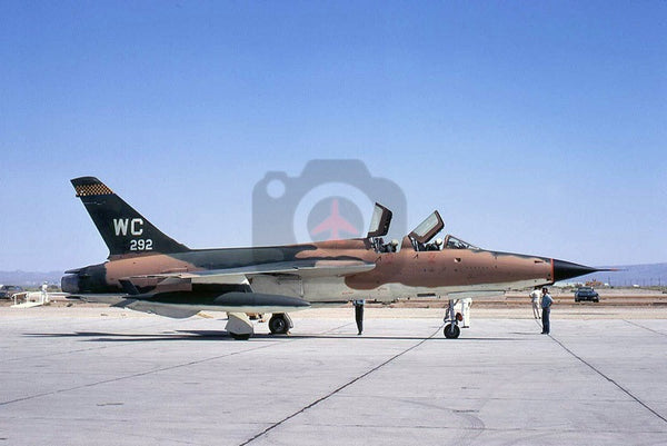 63-292(WC) Republic F-105, USAF(57FWW), China Lake 1969