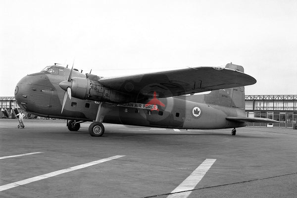 9700 Bristol 170 Freighter Mk31, Royal Canadian AF, Gatwick,