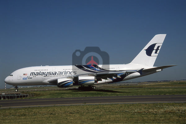9M-MNF Airbus A380-841, Malaysian Airlines, 100th A380 logo