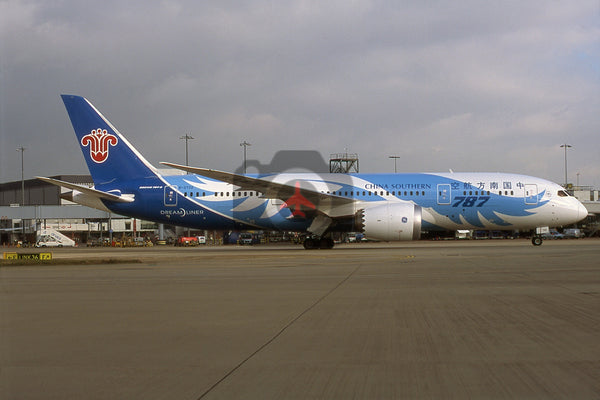 B-2732 Boeing 787-8, China Southern Airlines, Heathrow, 2013