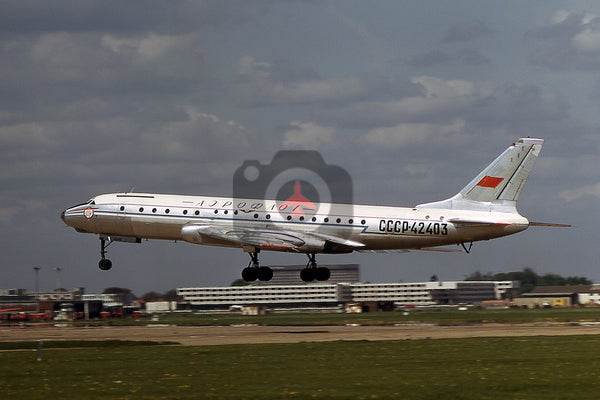 CCCP42403 Tupolev Tu-104B, Aeroflot, Gatwick
