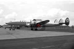 CF-PXX Lockheed L-1049 Super Constellation, World Wide Airways, Gatwick