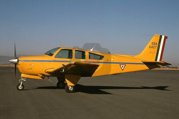EBA6427 Beech F33C Bonanza, Mexican AF, Zapopan 2000