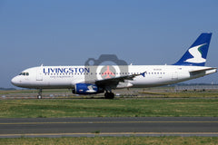 EI-EUA Airbus A320-232, Livingston