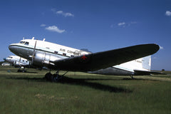 F-OCEN Douglas DC-3, Air Comores