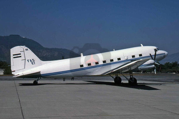 FAS117 Douglas C-47TP, El Salvadorean AF, Ilopango 1999