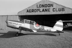 G-ALWB De Havilland Canada DHC-1 Chipmunk, London Aeroplane Club, Panshangar