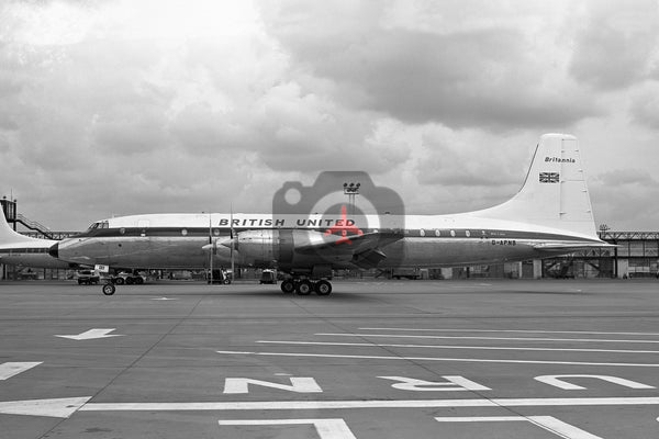 G-APNB Bristol Britannia 317, British United Airways, Gatwick