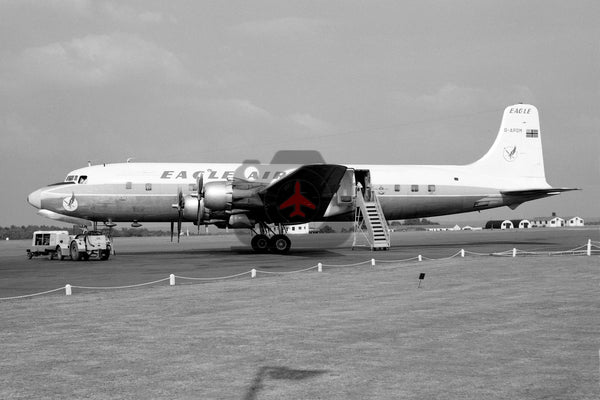 G-APOM Douglas DC-6A, Eagle Airways, Blackbushe
