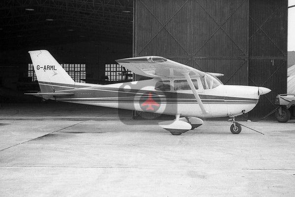 G-ARML Cessna 175 Skylark, Luton