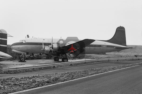 G-ASZT Douglas DC-4 Autair, Luton 1967
