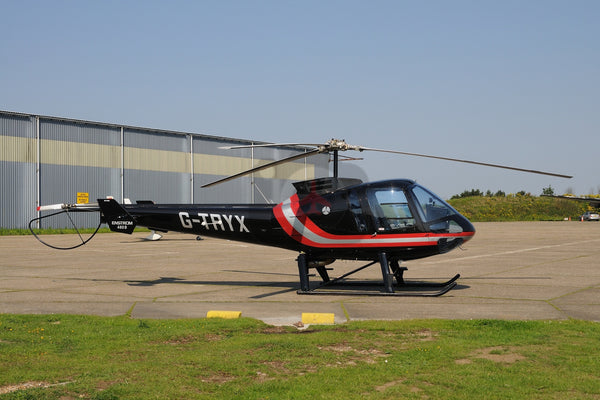 G-TRYX Enstrom 480B, Northweald 2010