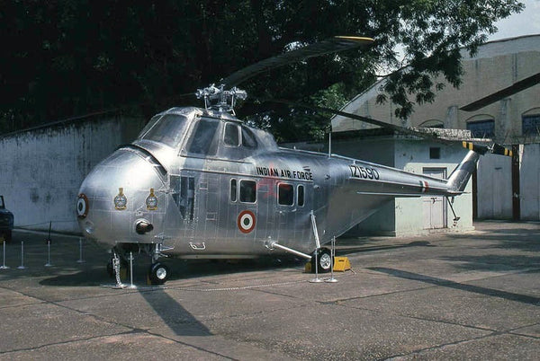 IZ1590 Sikorsky S-55C, Indian AF, Palam 1997