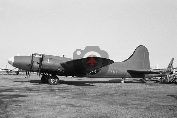 N621L Boeing B-17G, Aircraft Specialities,  Mesa 1969