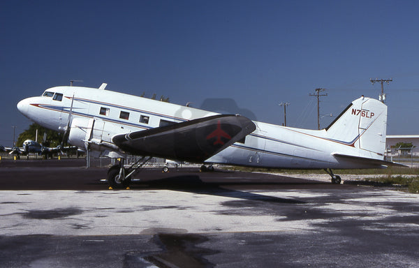 N76LP Douglas DC-3