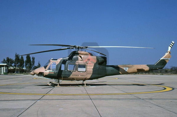 OH-1 Bell 412, Botswanan DF, Thebephatshwa 2002