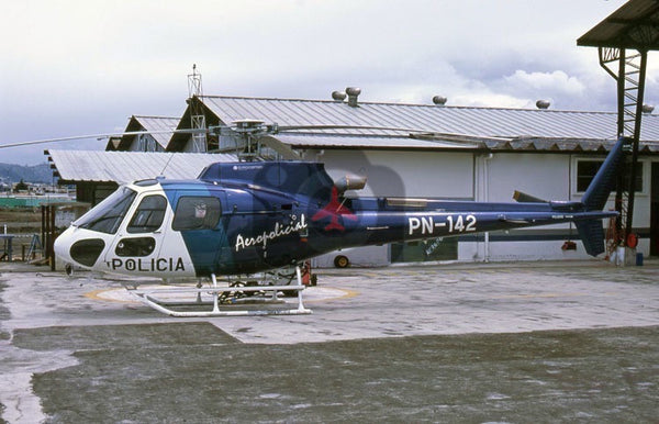 PN-142 Aerospatiale AS.350B Ecureuil, Ecuadorian Policia Nacional, Quito 2015