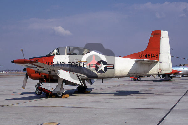 0-48149 North American T-28B, USAF, Andrews 1970