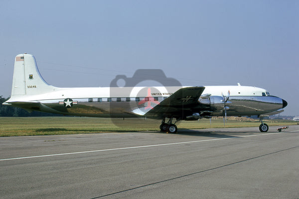 53-3246 Douglas VC-118B, USAF(AAC), Andrews 1973