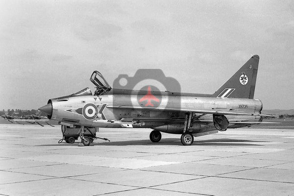 XN735(J) English Electric Lightning F.2, RAF(92 Sqn), Yeovilton 1965