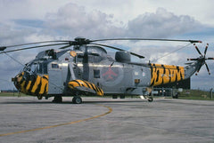 XV712(N266) Westland Sea King HAS6, Royal Navy(814NAS), Fairford 1997, Tiger scheme